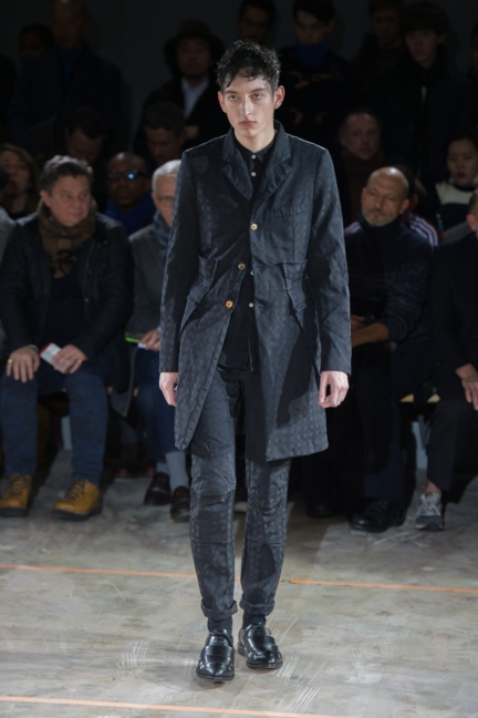 commes-des-garcons-plus-paris-mens-aw-16-27