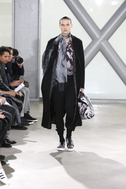 issey-miyake-paris-mens-autumn-winter-2015-20