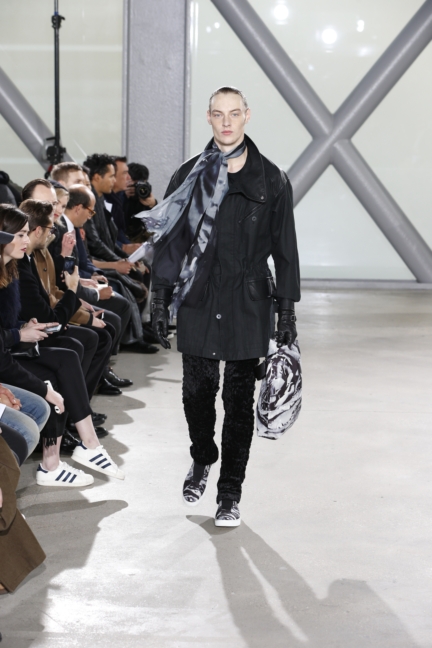 issey-miyake-paris-mens-autumn-winter-2015-21