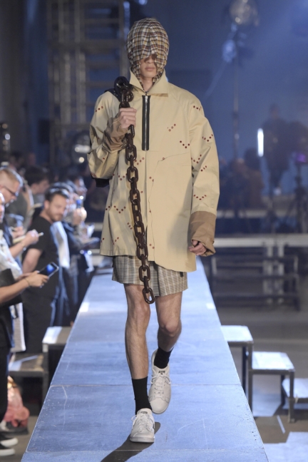 raf-simons-paris-mens-spring-summer-2016-13