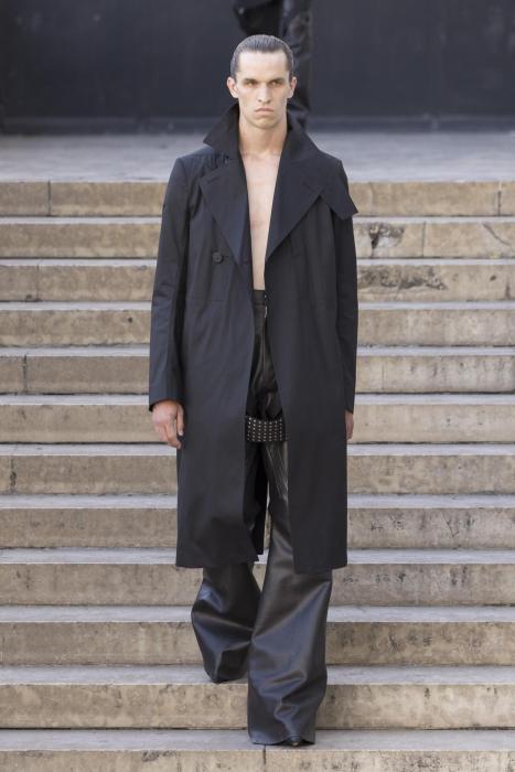 rick-owens-men-ss26-paris-look-10_0