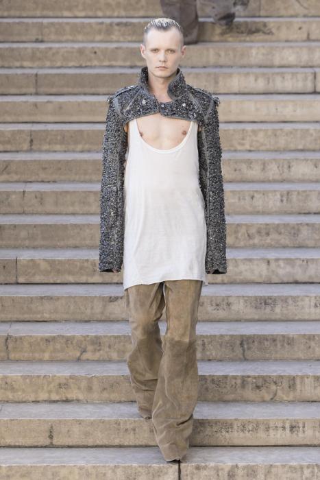 rick-owens-men-ss26-paris-look-13