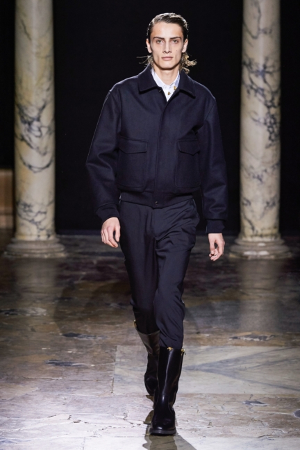 rochas-homme-fw20-look-32