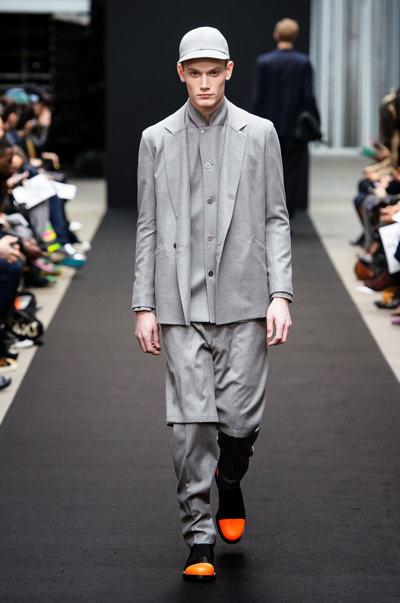 t-lauterbach_1033_aw15_pm