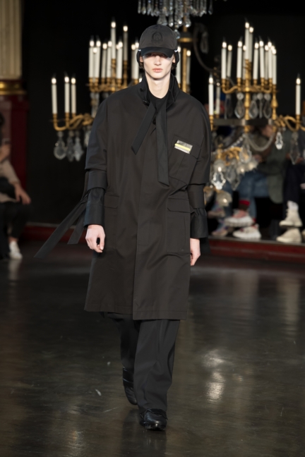 wooyoungmi-fw19-1a