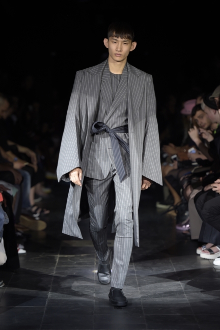 yproject-paris-mens-spring-summer-2016-33