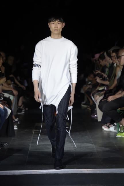 yproject-paris-mens-spring-summer-2016-7