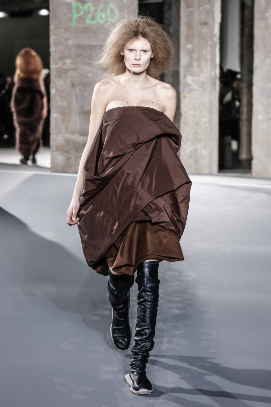 rick_owens_fallwinter2016_look_32