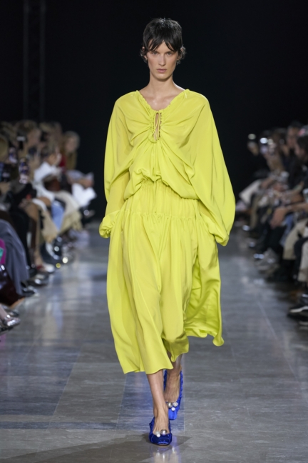 rochas-ss20-look-1