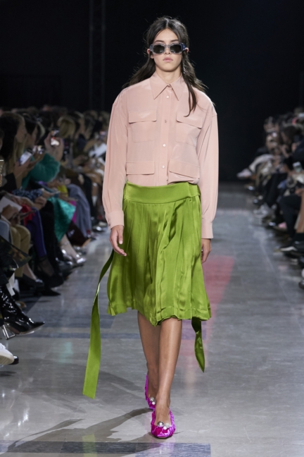 rochas-ss20-look-10