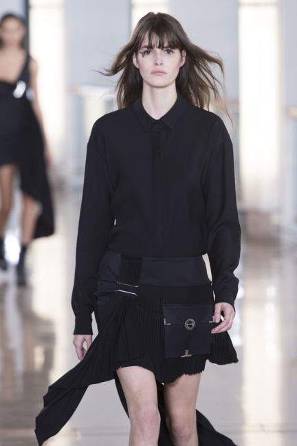 a-vaccarello_1021_aw16_pw