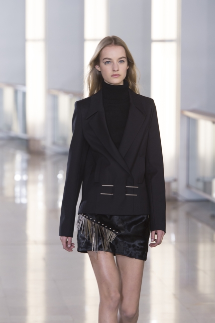 a-vaccarello_1085_aw16_pw