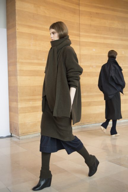 8-christophe-lemaire-paris-fashion-week-autumn-winter-2014-2