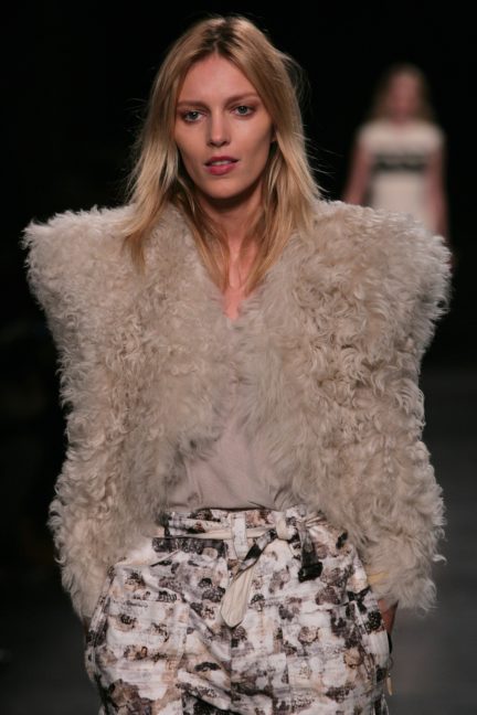 isabel-marant-paris-fashion-week-autumn-winter-2014-12