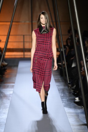 roland-mouret-paris-fashion-week-autumn-winter-2014-10