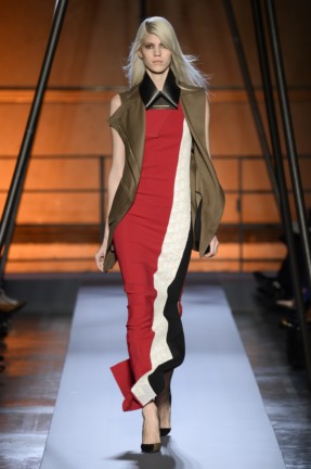 roland-mouret-paris-fashion-week-autumn-winter-2014-26