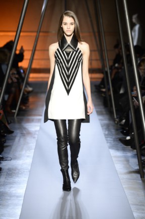 roland-mouret-paris-fashion-week-autumn-winter-2014-34