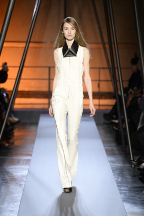 roland-mouret-paris-fashion-week-autumn-winter-2014-36