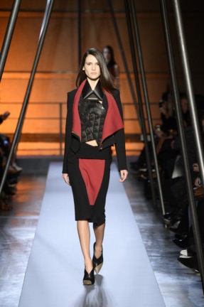 roland-mouret-paris-fashion-week-autumn-winter-2014-5