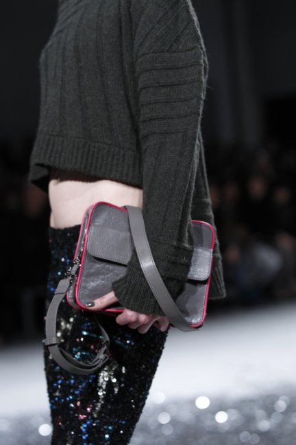 zadig-voltaire-catwalk-show-detail-paris-fashion-week-autumn-winter-2014-47