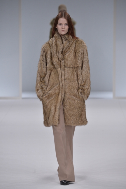 chalayan-aw15-046