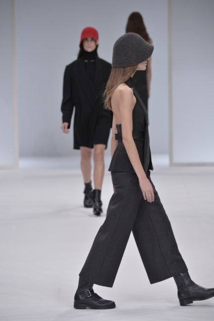 chalayan-aw15-244