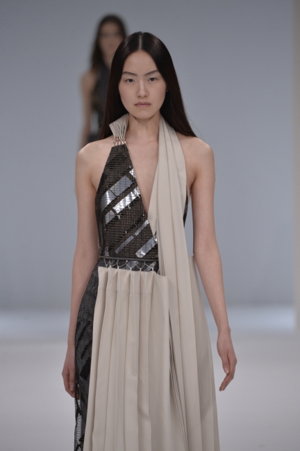 chalayan-aw15-934