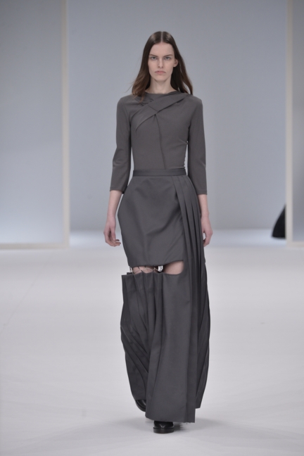 chalayan-aw15-960