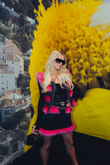 chanel_paris_hilton_chanel_ready-to-wear_ss24_show_october_3rd_2-hd