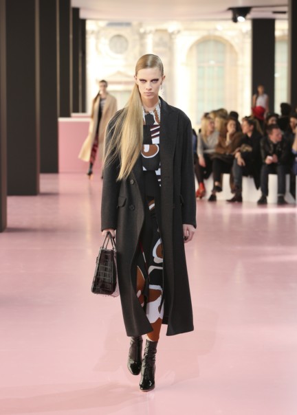 christian-dior-paris-fashion-week-autumn-winter-2015-5