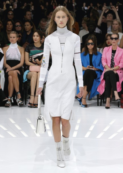 women_dior_pap_ss2015_look_39