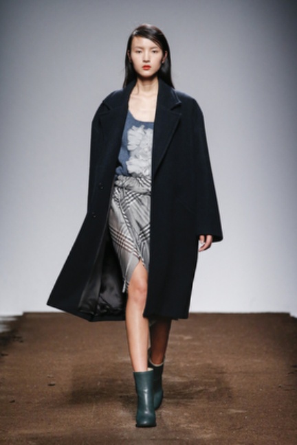 christian-wijnants-paris-fashion-week-autumn-winter-2015-looks-128