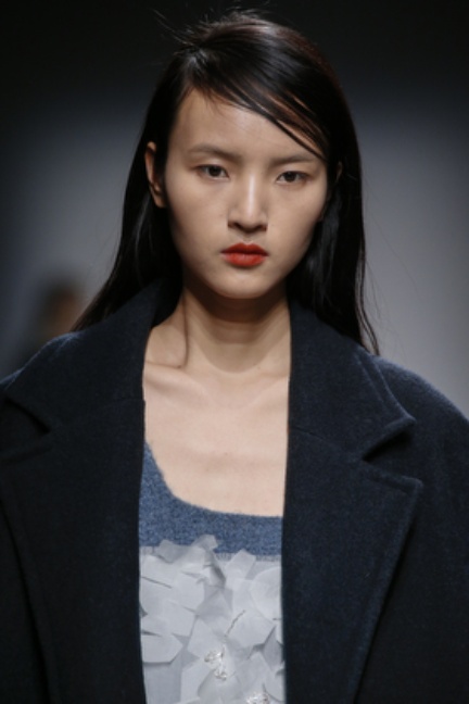 christian-wijnants-paris-fashion-week-autumn-winter-2015-looks-156