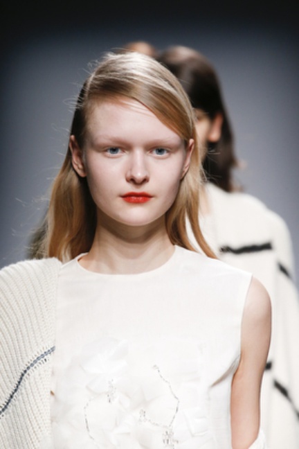 christian-wijnants-paris-fashion-week-autumn-winter-2015-looks-158