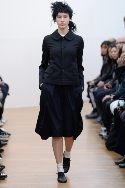 comme-des-garcons-comme-des-garcons-paris-fashion-week-autumn-winter-2015-27