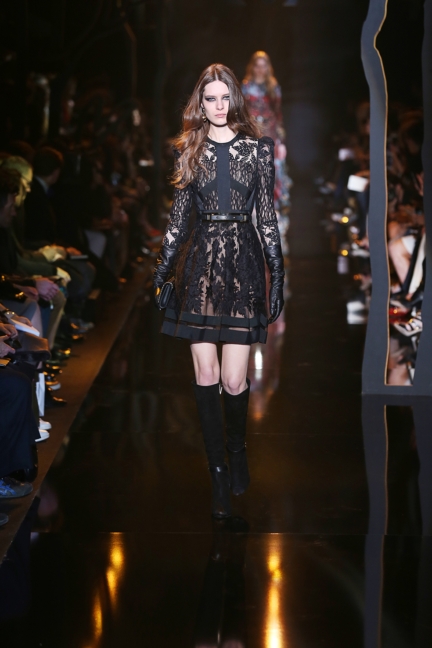 elie-saab-rtw-aw-15-16-29