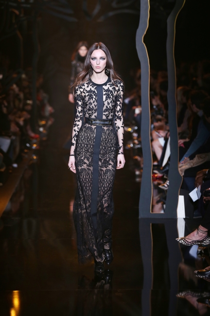 elie-saab-rtw-aw-15-16-55