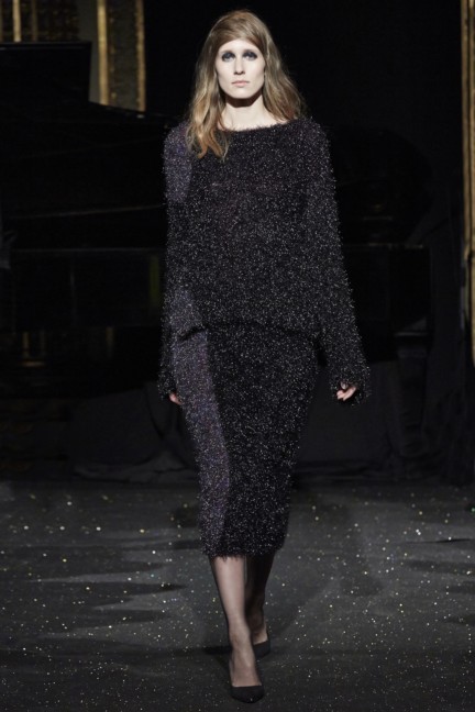 gosia-baczynska-paris-fashion-week-autumn-winter-2015-5