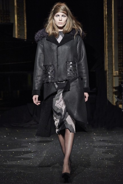 gosia-baczynska-paris-fashion-week-autumn-winter-2015-7