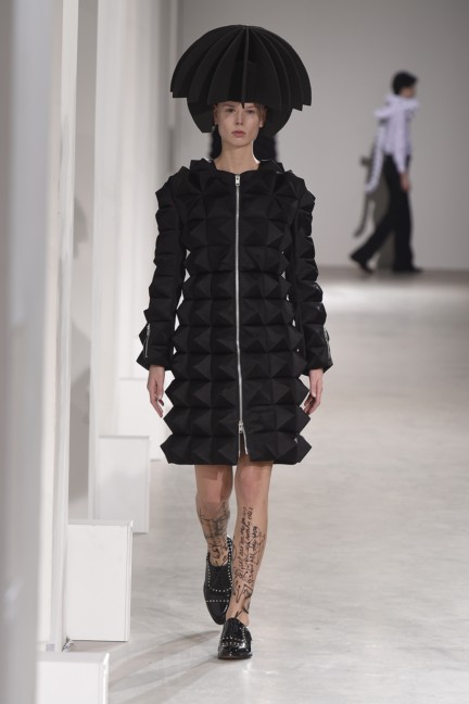 junya-watanabe-paris-fashion-week-autumn-winter-2015-11