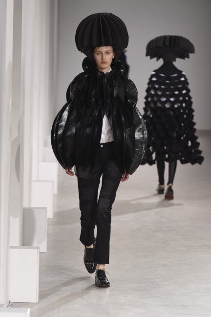 junya-watanabe-paris-fashion-week-autumn-winter-2015-20