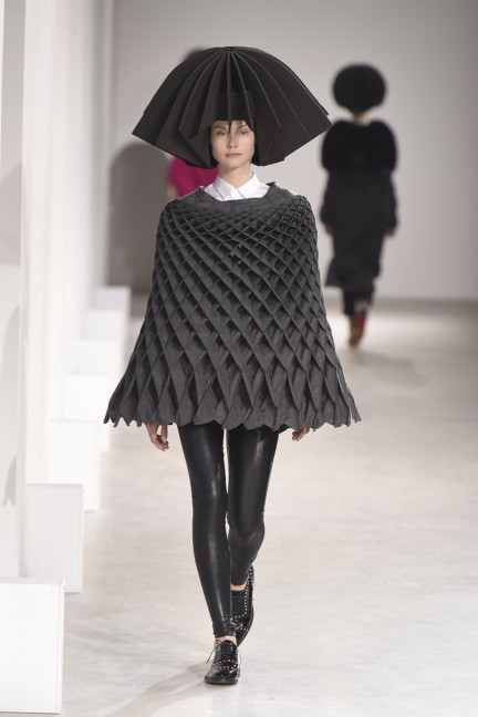 junya-watanabe-paris-fashion-week-autumn-winter-2015-40