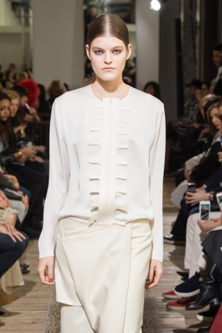 maison_rabih_kayrouz_winter2015-16_043