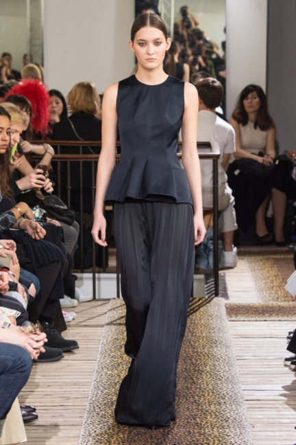 maison_rabih_kayrouz_winter2015-16_111