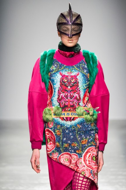 manish_arora_winter_2015-16_011