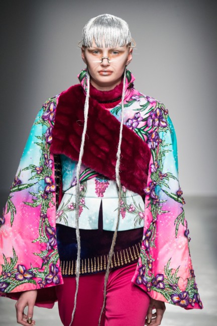 manish_arora_winter_2015-16_057