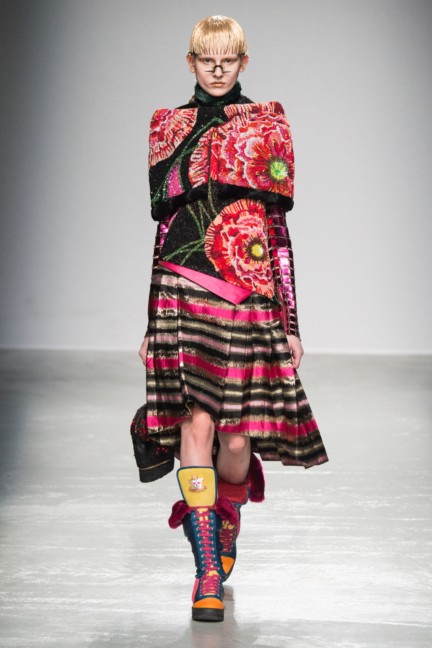 manish_arora_winter_2015-16_107