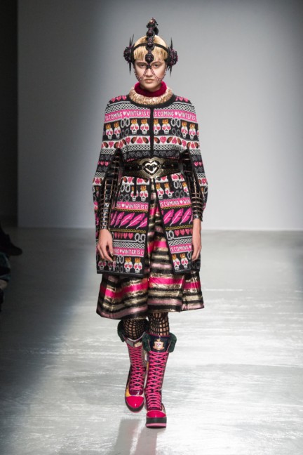 manish_arora_winter_2015-16_111