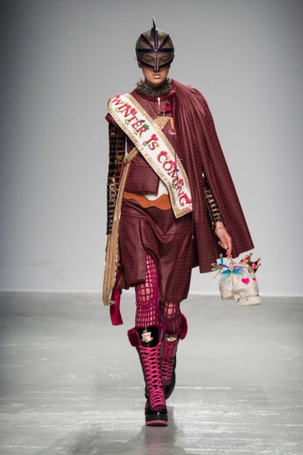 manish_arora_winter_2015-16_162