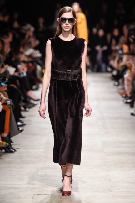 rochas_winter_2015-16_look_010